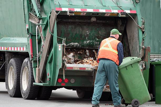 Best Office Cleanout  in Deerfield, MI